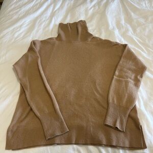 Halogen camel cashmere turtleneck sweater